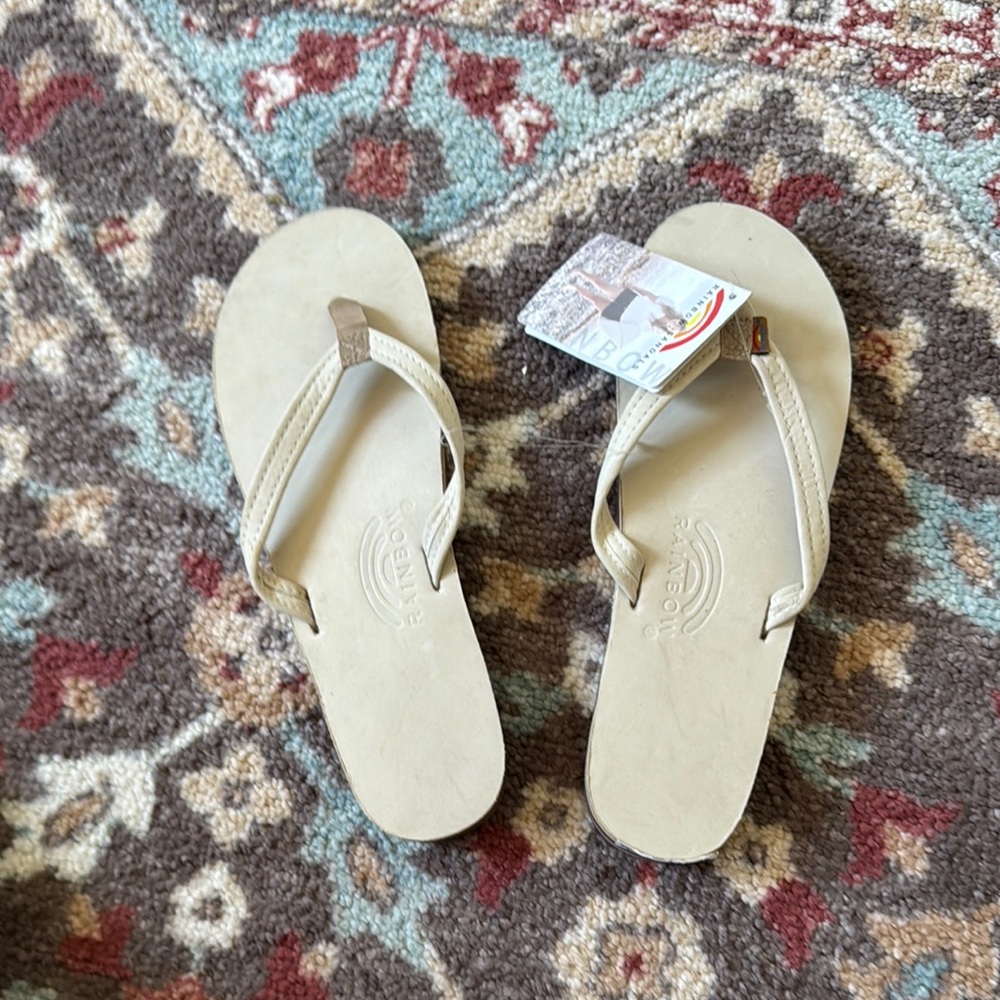 Rainbow Women's Tan Sandals